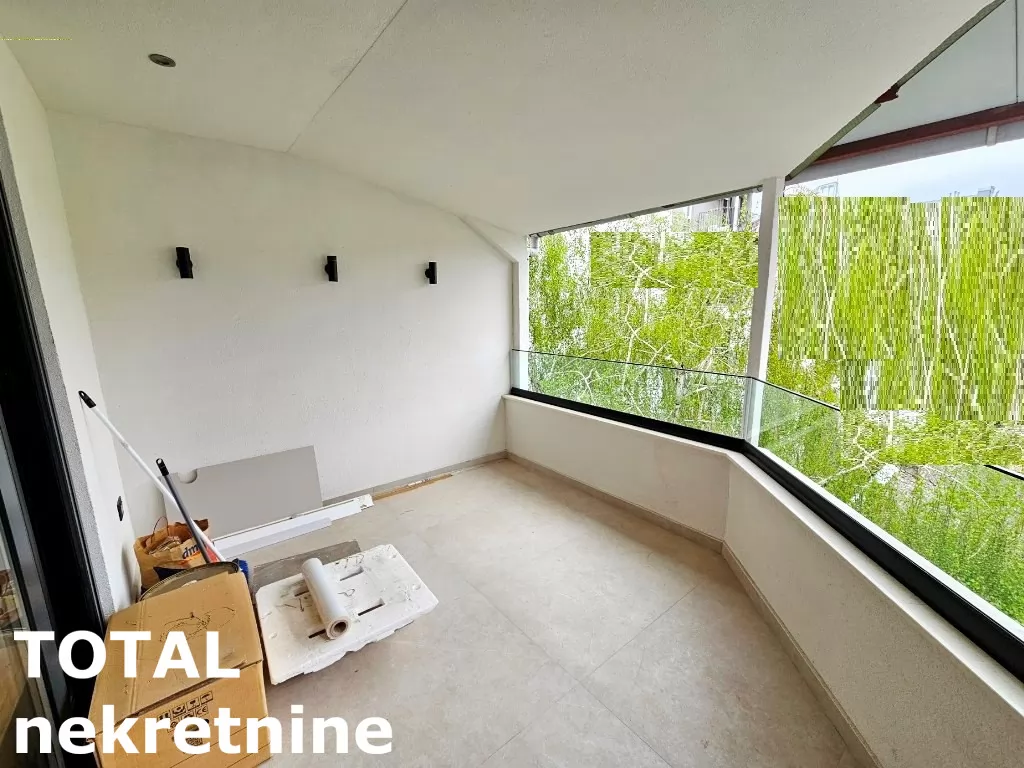 Stan,NOVI SAD,CENTAR,kv: 119.00, € 321300, ID: 1100252 19