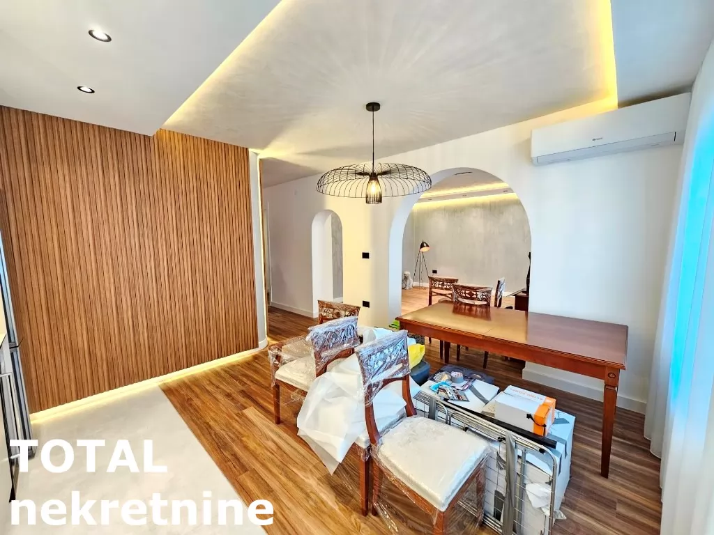 Stan,NOVI SAD,CENTAR,kv: 119.00, € 321300, ID: 1100252 5