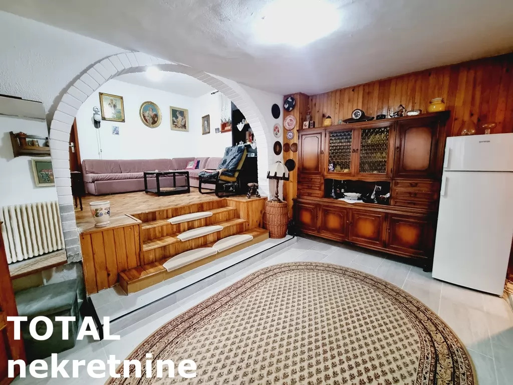 Stan,NOVI SAD,CENTAR,kv: 122.00, € 188500, ID: 1100261 10