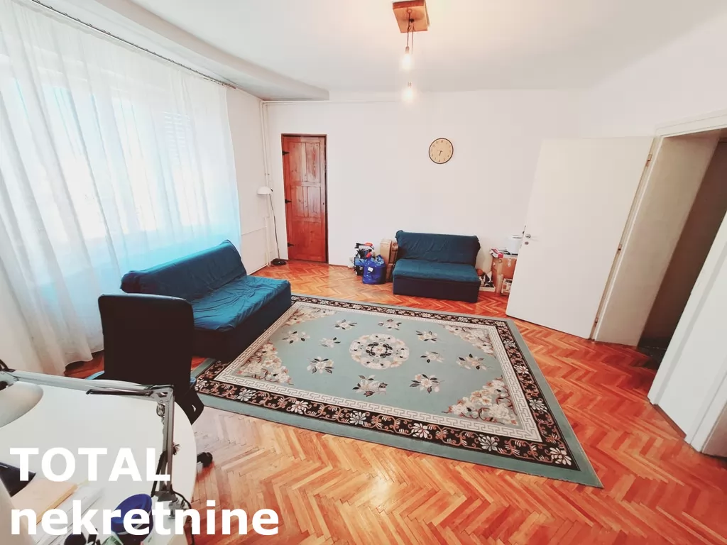 Stan,NOVI SAD,CENTAR,kv: 127.00, € 381000, ID: 1100426 1