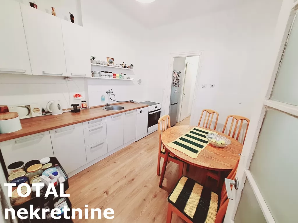 Stan,NOVI SAD,CENTAR,kv: 127.00, € 381000, ID: 1100426 24