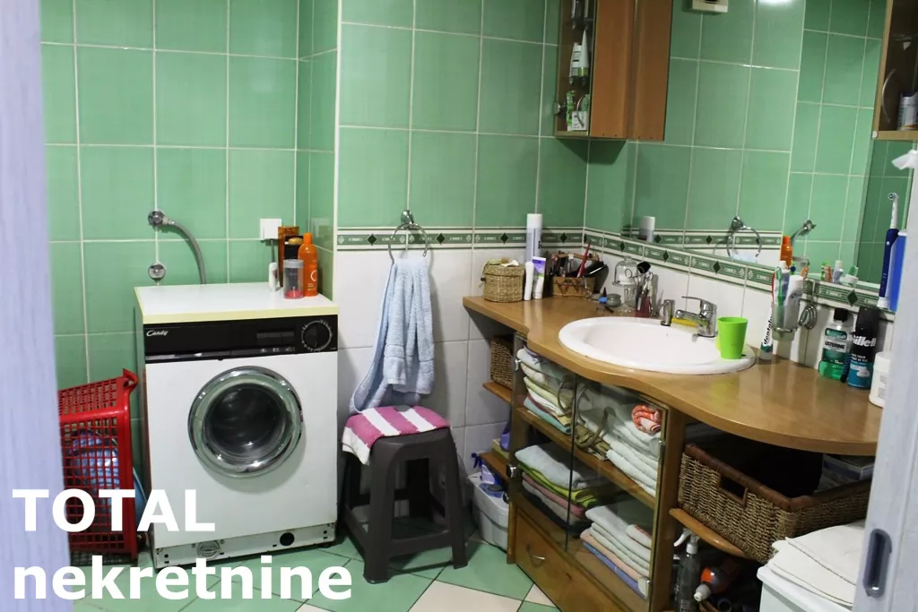 Stan,NOVI SAD,CENTAR,kv: 128.00, € 250000, ID: 1098208 10