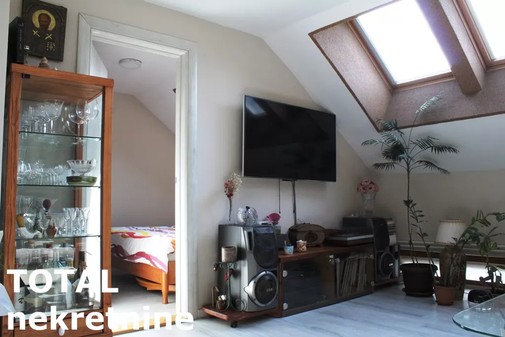 Stan,NOVI SAD,CENTAR,kv: 128.00, € 250000, ID: 1098208 41