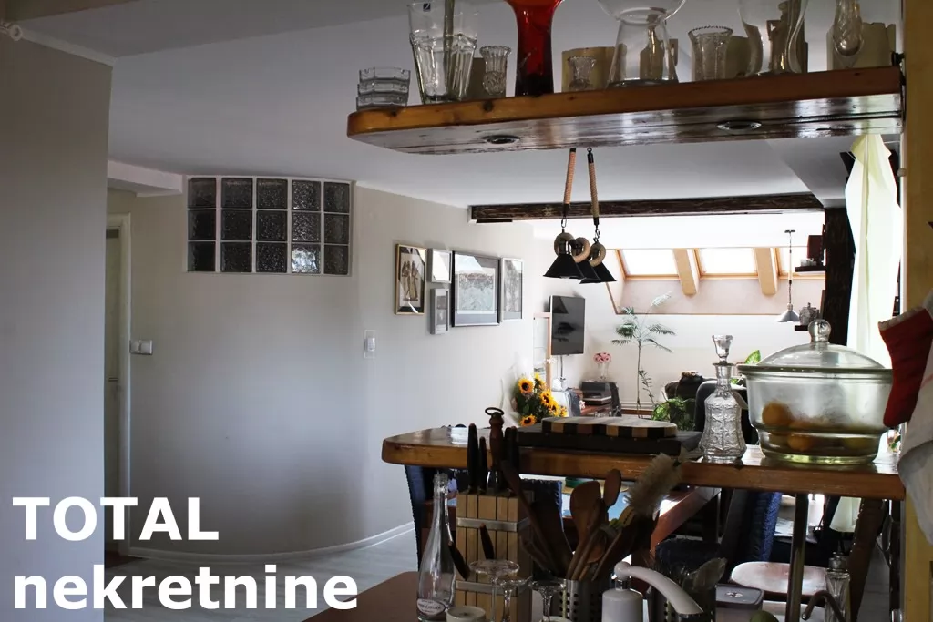 Stan,NOVI SAD,CENTAR,kv: 128.00, € 250000, ID: 1098208 6