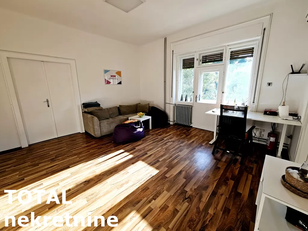 Stan,NOVI SAD,CENTAR,kv: 131.00, € 450000, ID: 1100976 1