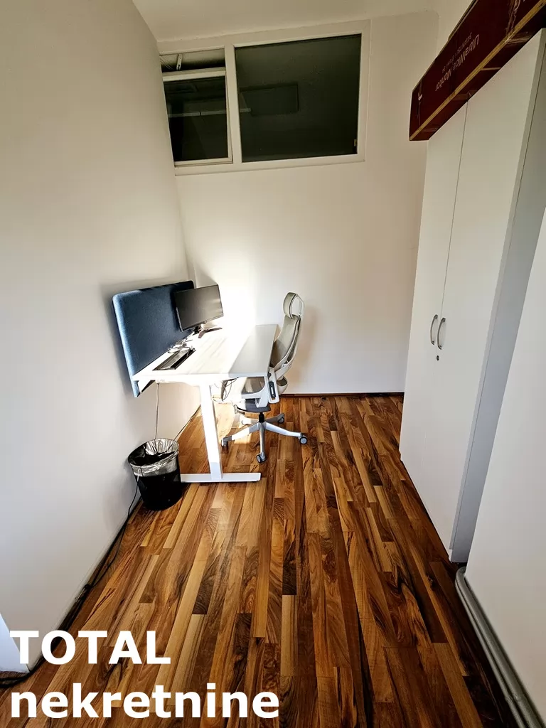 Stan,NOVI SAD,CENTAR,kv: 131.00, € 450000, ID: 1100976 20