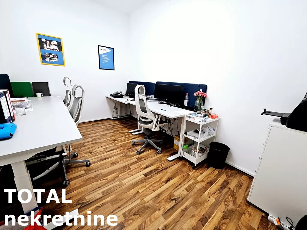 Stan,NOVI SAD,CENTAR,kv: 131.00, € 450000, ID: 1100976 7