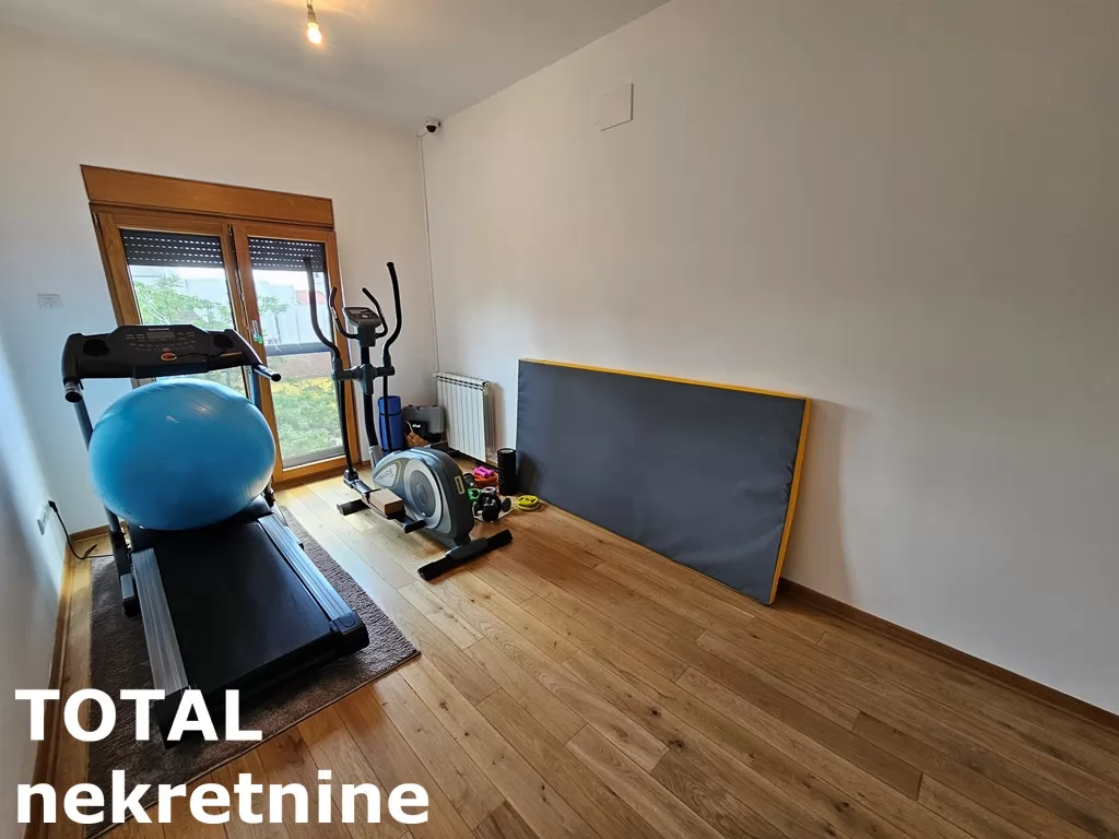 Stan,NOVI SAD,CENTAR,kv: 132.00, € 500000, ID: 1100737 29