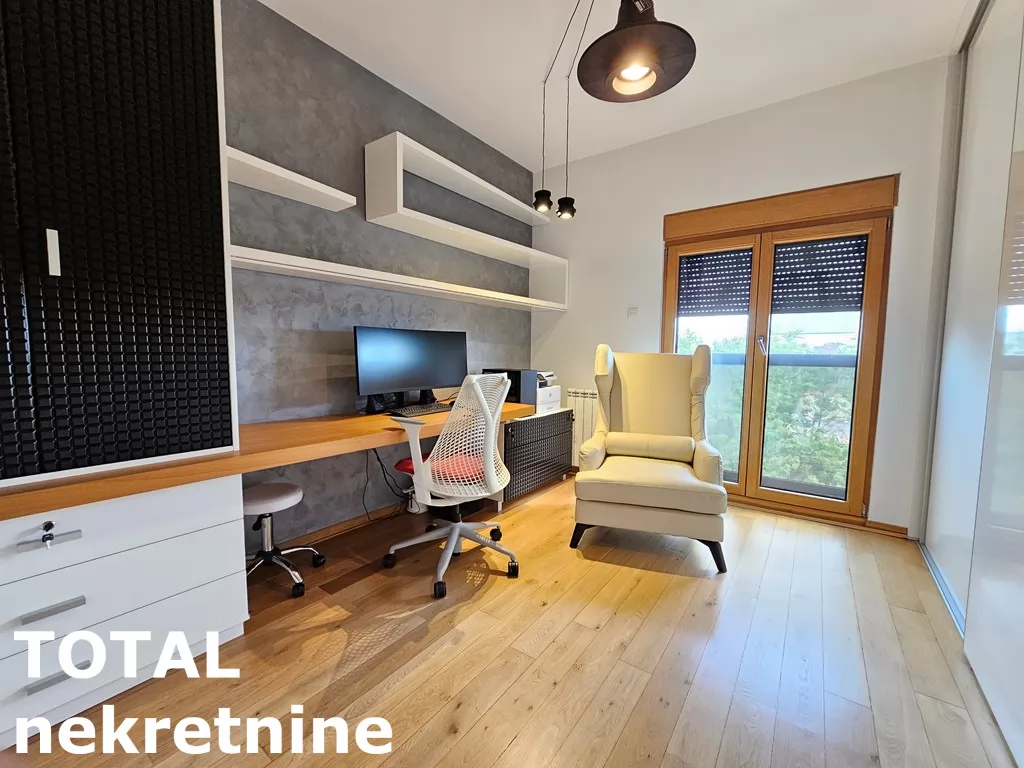 Stan,NOVI SAD,CENTAR,kv: 132.00, € 500000, ID: 1100737 34