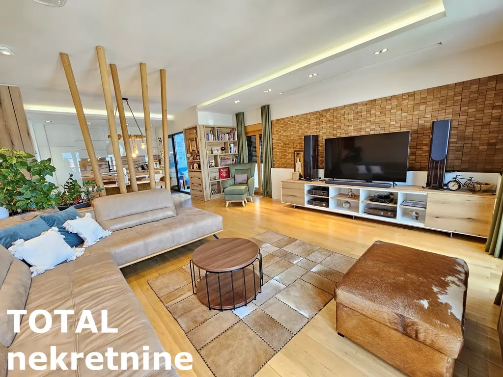 Stan,NOVI SAD,CENTAR,kv: 132.00, € 500000, ID: 1100737 4