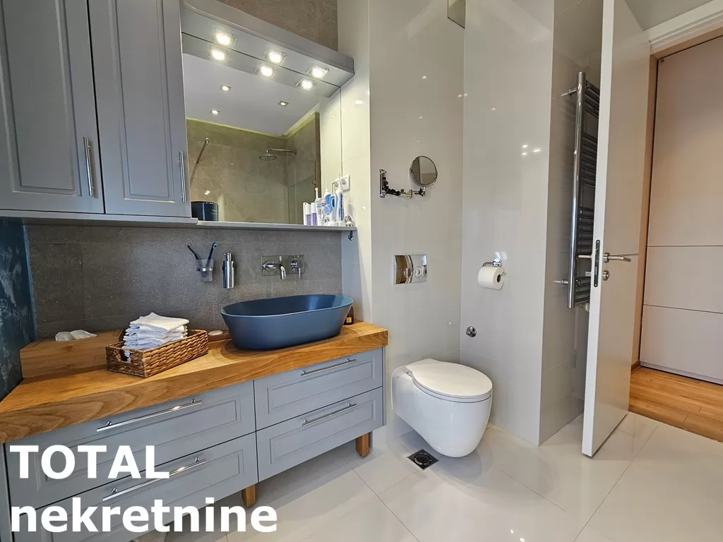 Stan,NOVI SAD,CENTAR,kv: 132.00, € 500000, ID: 1100737 41