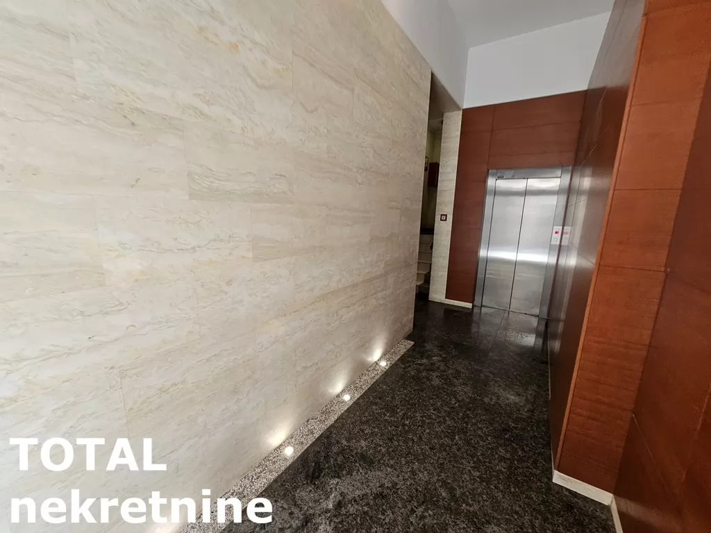 Stan,NOVI SAD,CENTAR,kv: 132.00, € 500000, ID: 1100737 46