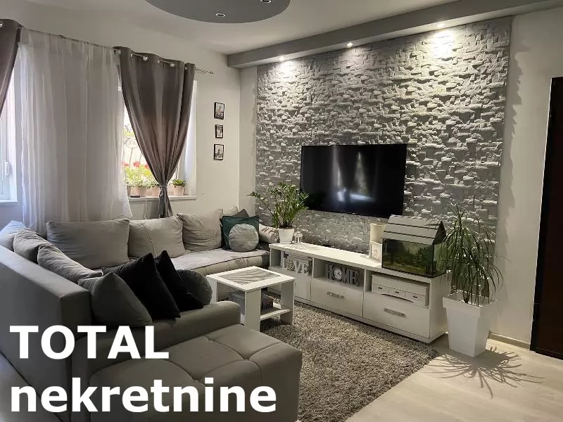 Stan,NOVI SAD,CENTAR,kv: 157.00, € 185400, ID: 1098325 3