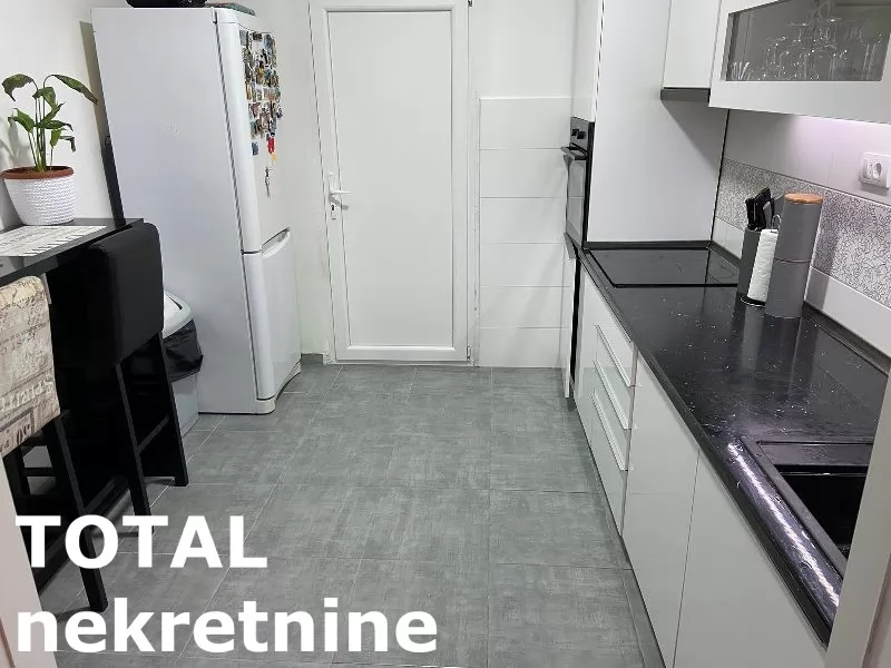 Stan,NOVI SAD,CENTAR,kv: 157.00, € 185400, ID: 1098325 6