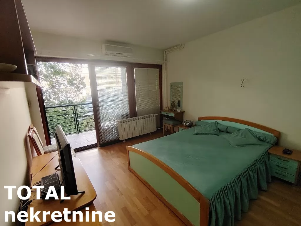 Stan,NOVI SAD,CENTAR,kv: 163.00, € 530000, ID: 1099241 10