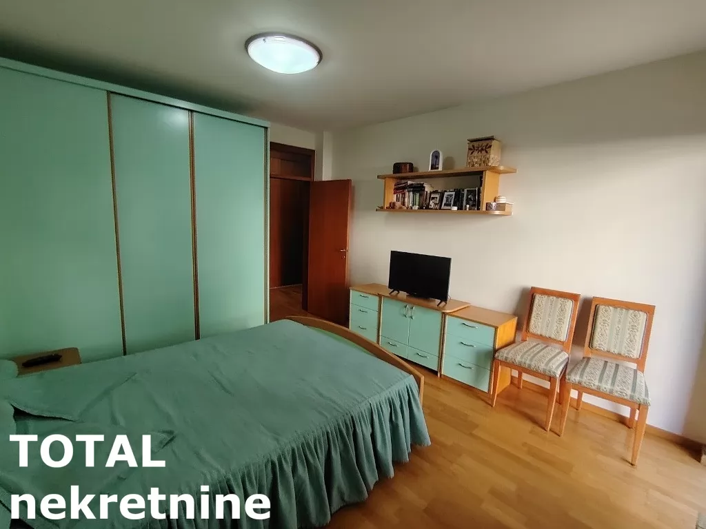 Stan,NOVI SAD,CENTAR,kv: 163.00, € 530000, ID: 1099241 13