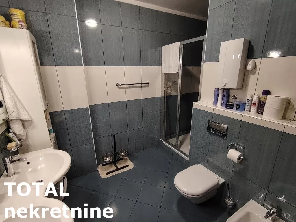 Stan,NOVI SAD,CENTAR,kv: 163.00, € 530000, ID: 1099241 30