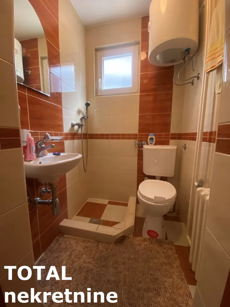 Stan,NOVI SAD,CENTAR,kv: 18.00, € 50000, ID: 1101282 10