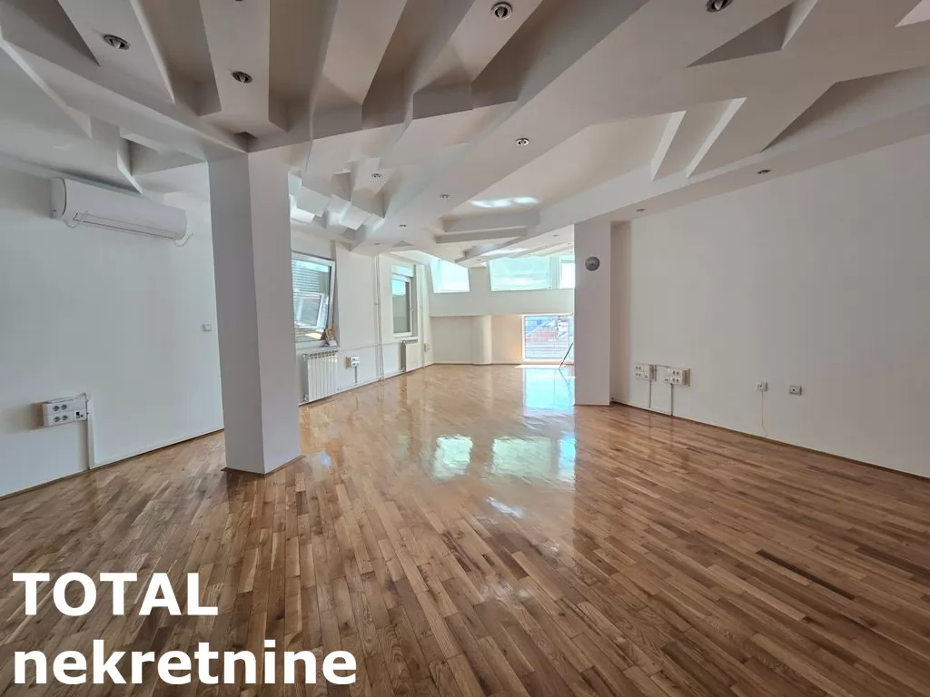 Stan,NOVI SAD,CENTAR,kv: 216.00, € 484100, ID: 1101224 1