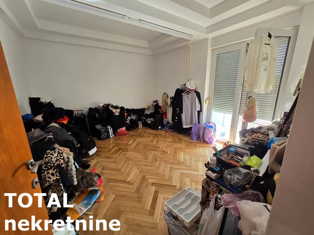 Stan,NOVI SAD,CENTAR,kv: 216.00, € 484100, ID: 1101224 12