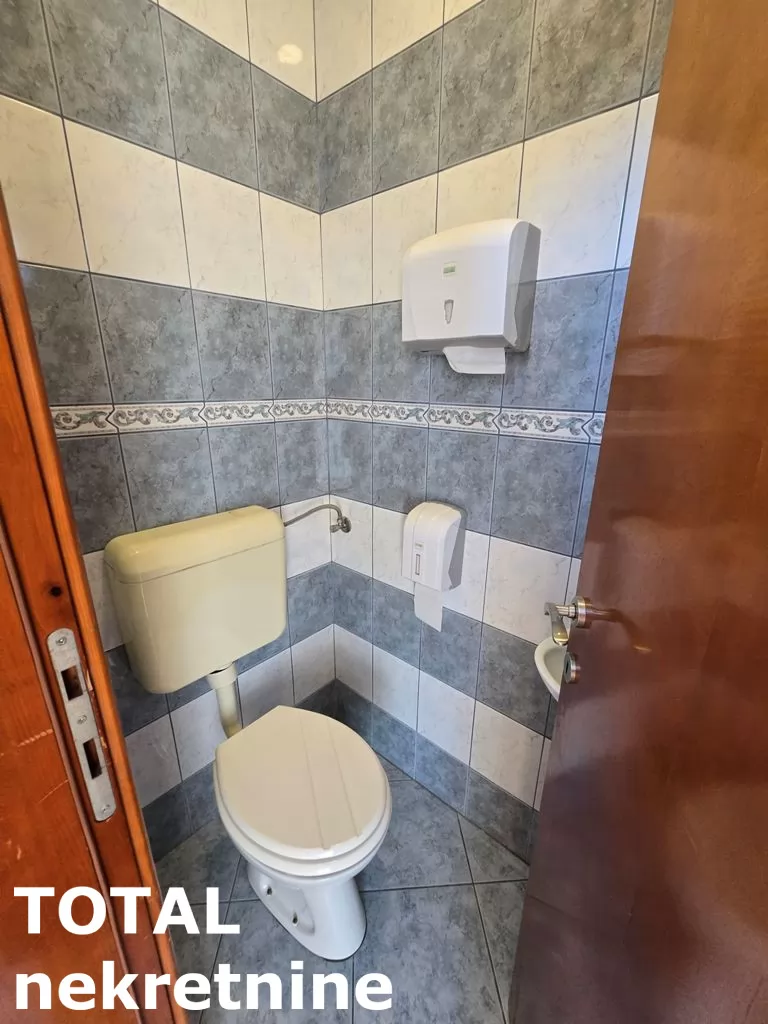 Stan,NOVI SAD,CENTAR,kv: 216.00, € 484100, ID: 1101224 19