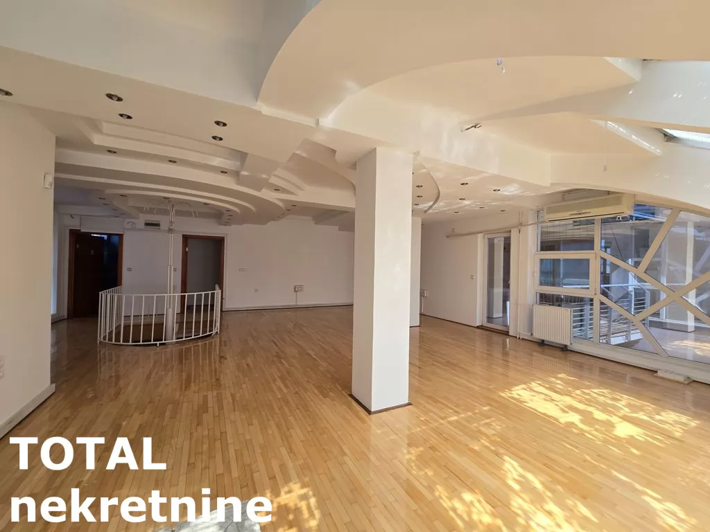 Stan,NOVI SAD,CENTAR,kv: 216.00, € 484100, ID: 1101224 5