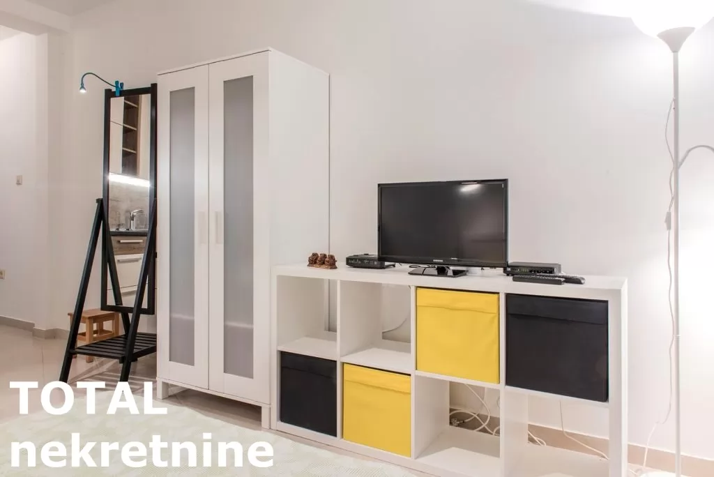 Stan,NOVI SAD,CENTAR,kv: 24.00, € 85000, ID: 1098878 4