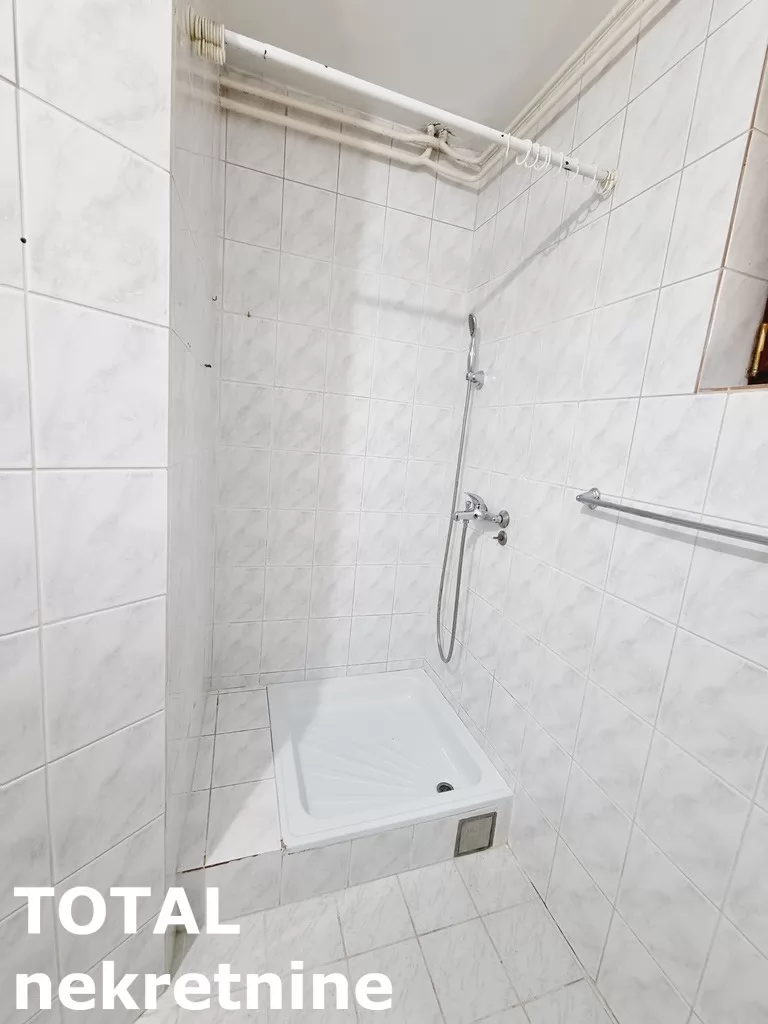 Stan,NOVI SAD,CENTAR,kv: 26.00, € 109180, ID: 1100335 10