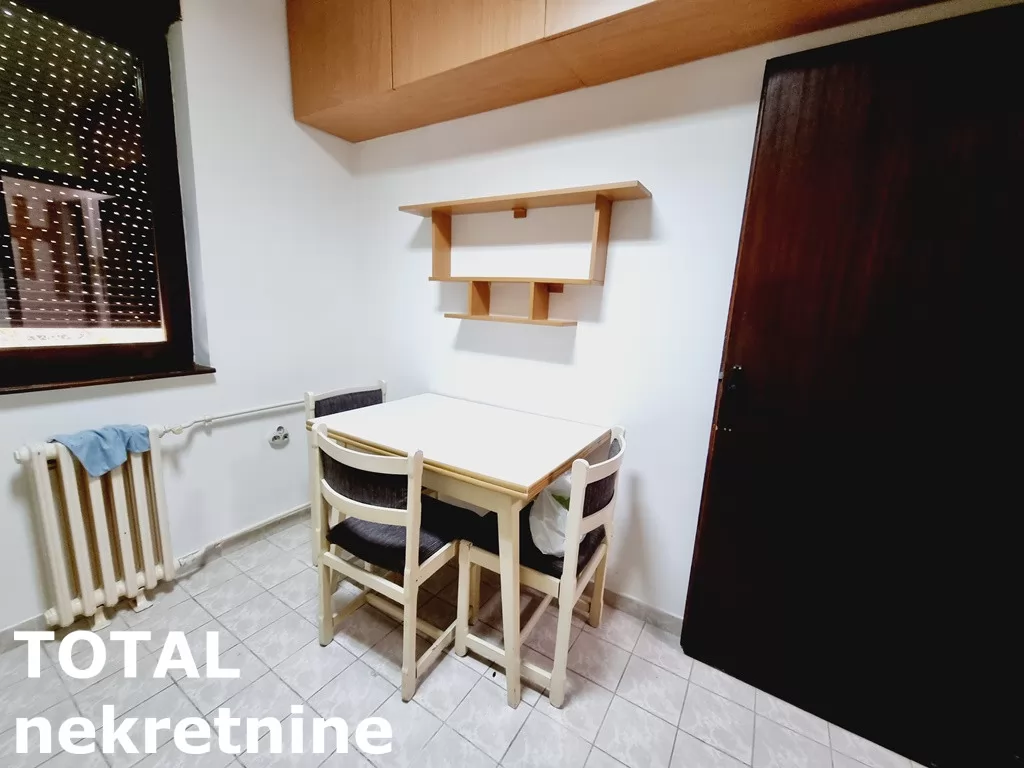 Stan,NOVI SAD,CENTAR,kv: 26.00, € 109180, ID: 1100335 6