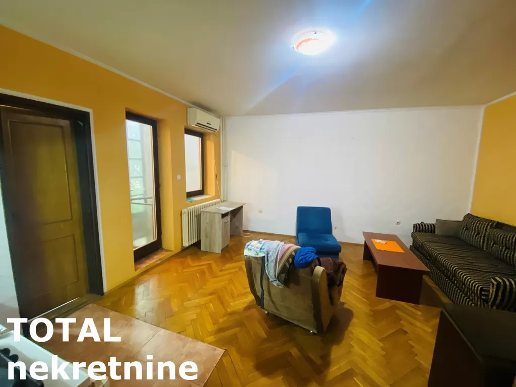 Stan,NOVI SAD,CENTAR,kv: 29.00, € 96800, ID: 1098443 3