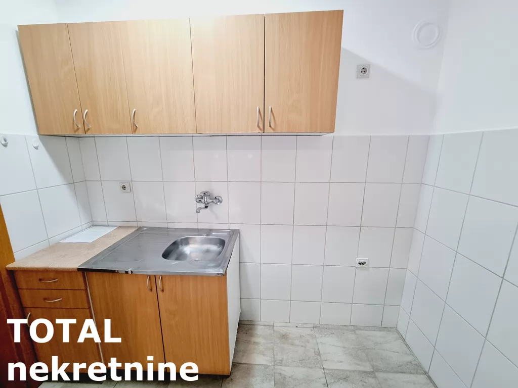 Stan,NOVI SAD,CENTAR,kv: 32.00, € 104000, ID: 1099814 4