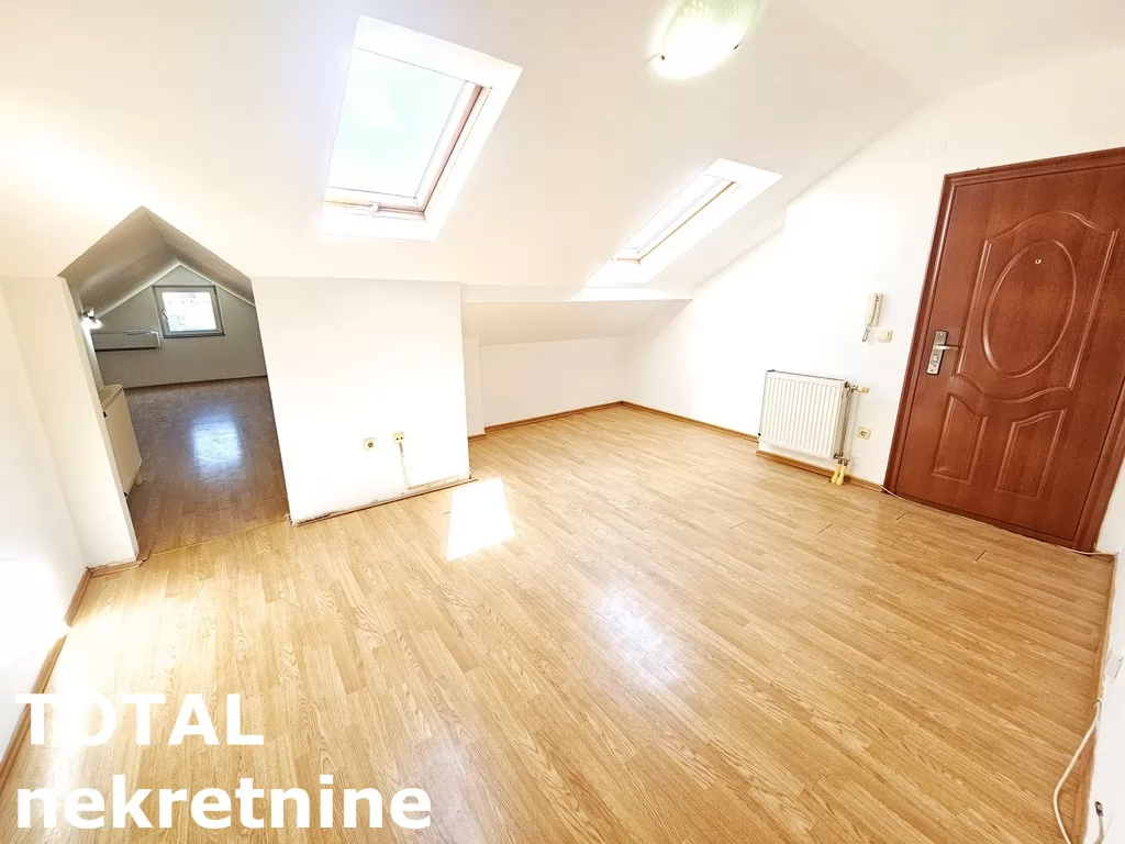 Stan,NOVI SAD,CENTAR,kv: 38.00, € 85000, ID: 1101208 2