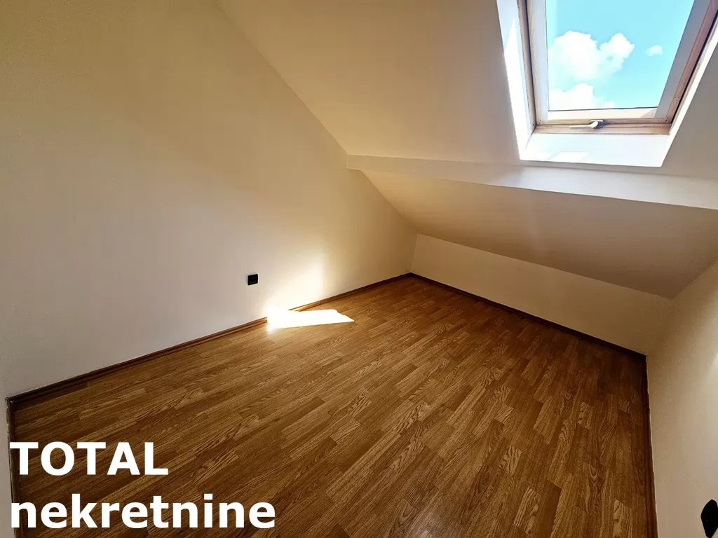 Stan,NOVI SAD,CENTAR,kv: 38.00, € 85000, ID: 1101208 9