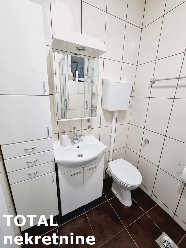 Stan,NOVI SAD,CENTAR,kv: 39.00, € 130000, ID: 1100635 10