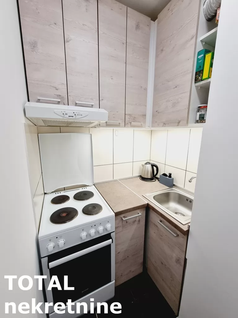 Stan,NOVI SAD,CENTAR,kv: 39.00, € 130000, ID: 1100635 6