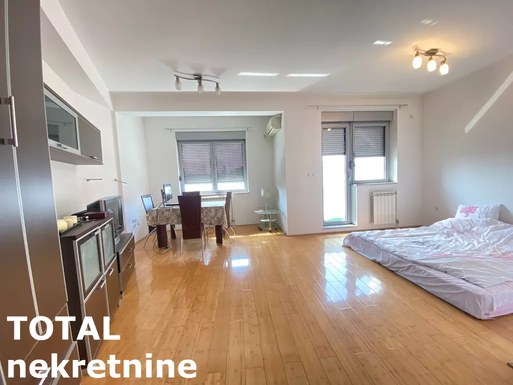 Stan,NOVI SAD,CENTAR,kv: 40.00, € 123600, ID: 1097669 1