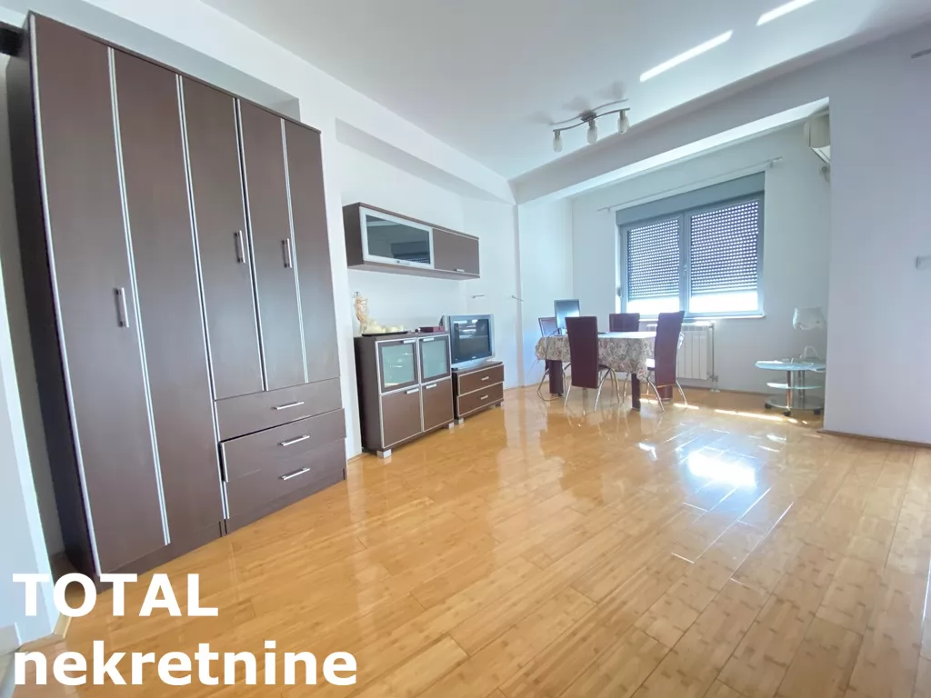 Stan,NOVI SAD,CENTAR,kv: 40.00, € 123600, ID: 1097669 13