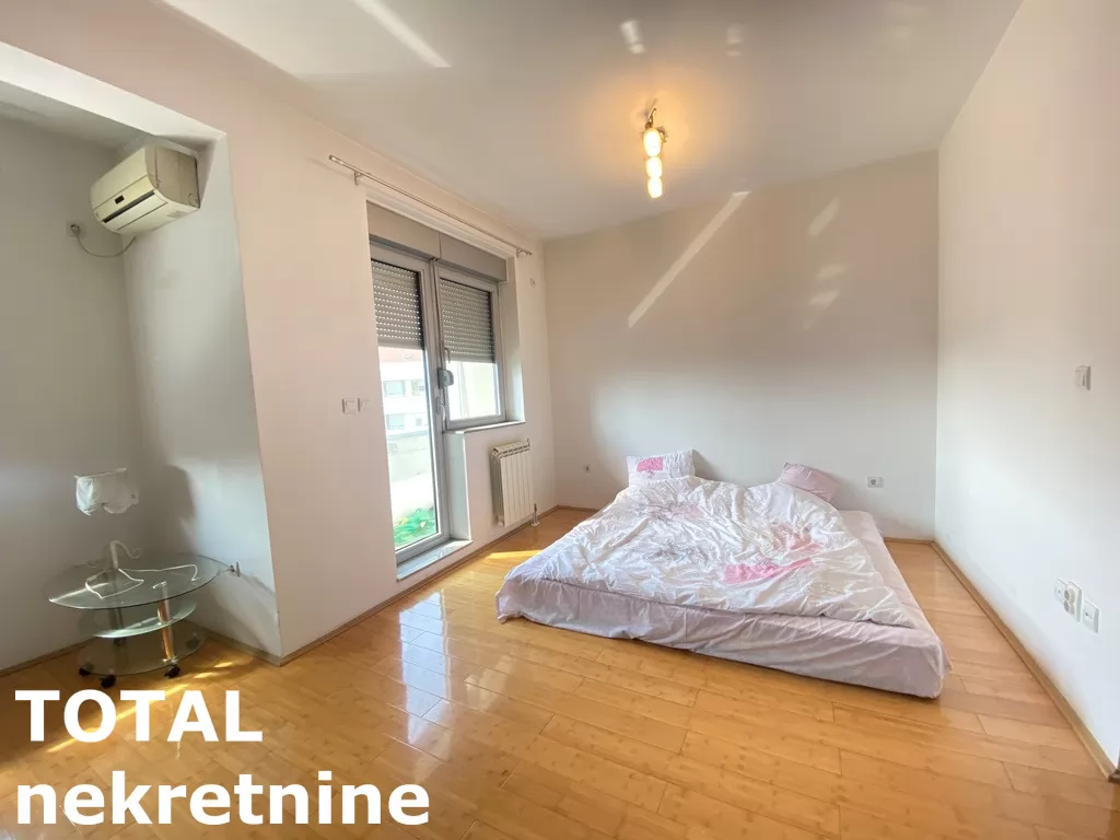 Stan,NOVI SAD,CENTAR,kv: 40.00, € 123600, ID: 1097669 3