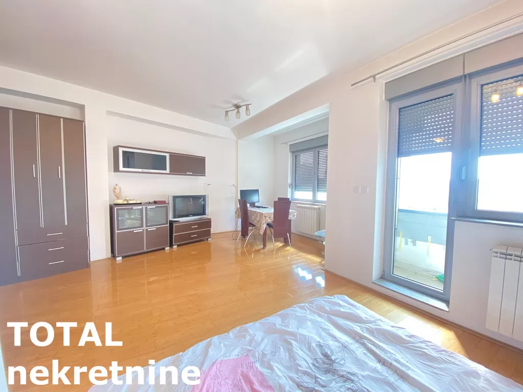 Stan,NOVI SAD,CENTAR,kv: 40.00, € 123600, ID: 1097669 6