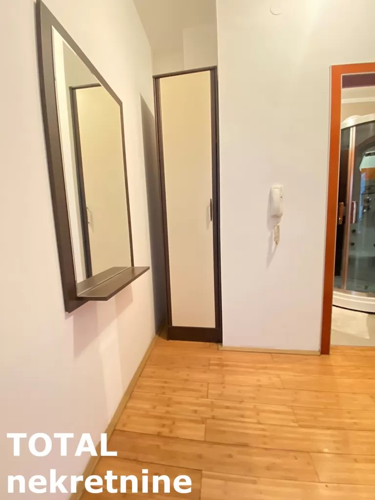 Stan,NOVI SAD,CENTAR,kv: 40.00, € 123600, ID: 1097669 8