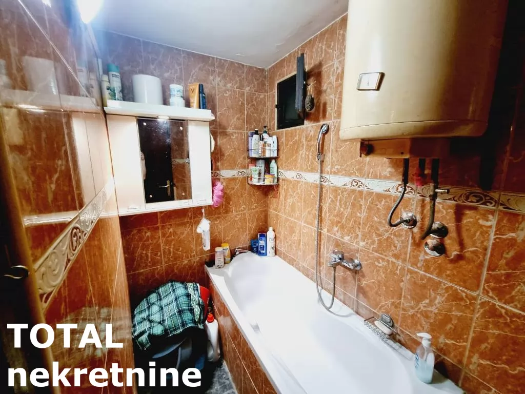 Stan,NOVI SAD,CENTAR,kv: 42.00, € 77250, ID: 1098375 7