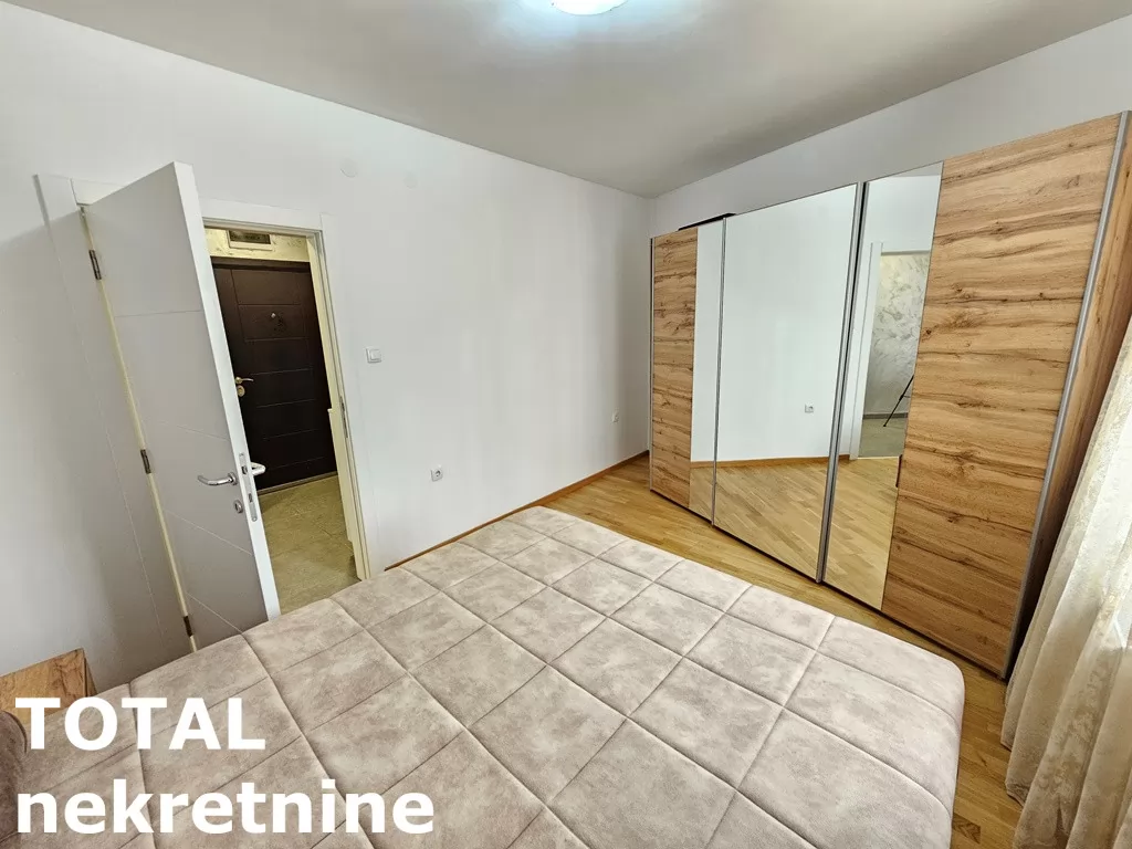 Stan,NOVI SAD,CENTAR,kv: 48.00, € 150000, ID: 1099700 9