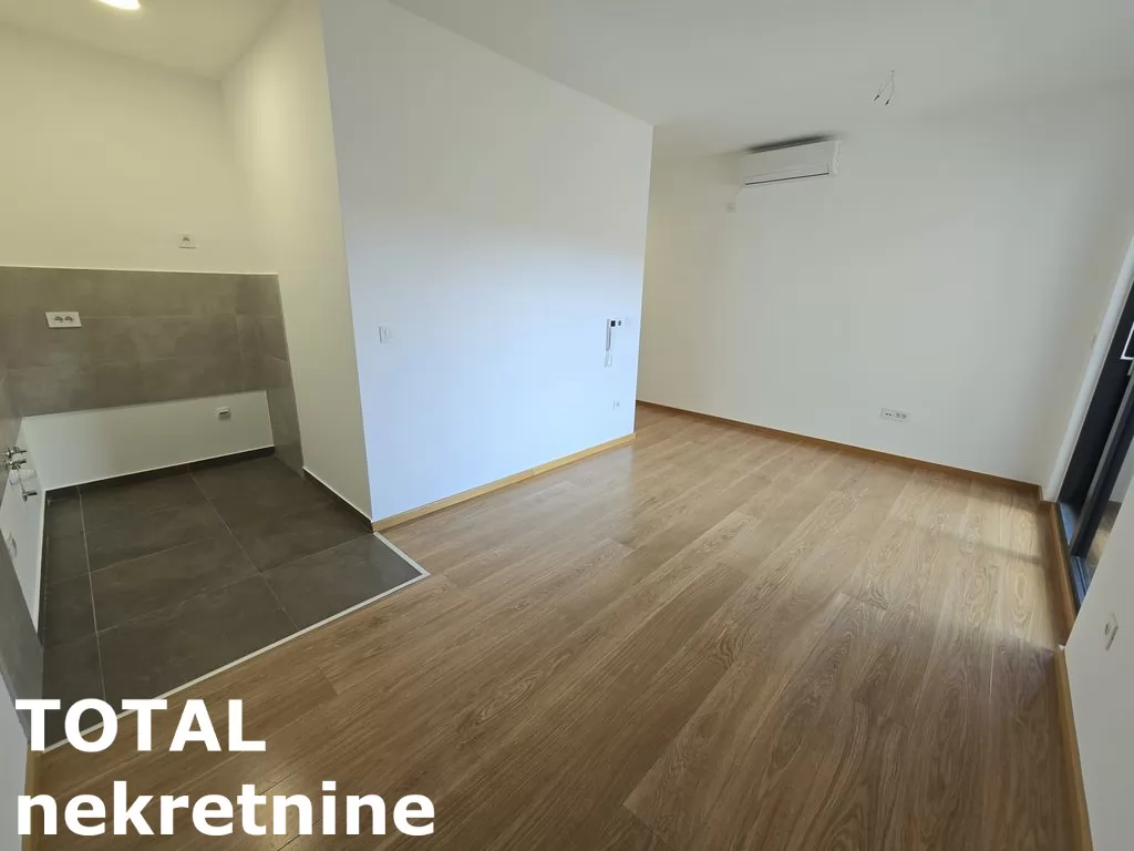 Stan,NOVI SAD,CENTAR,kv: 50.00, € 235870, ID: 1098760 3