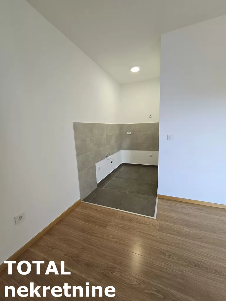 Stan,NOVI SAD,CENTAR,kv: 50.00, € 235870, ID: 1098760 6