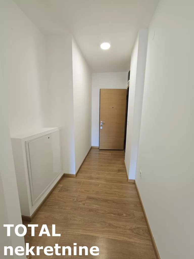 Stan,NOVI SAD,CENTAR,kv: 50.00, € 235870, ID: 1098760 8