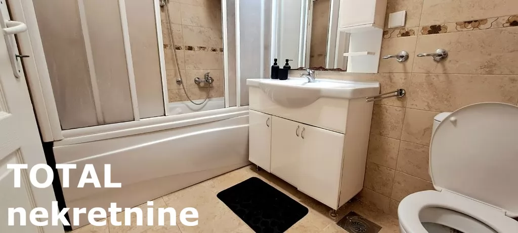 Stan,NOVI SAD,CENTAR,kv: 56.00, € 146260, ID: 1100745 7