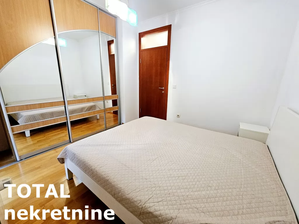 Stan,NOVI SAD,CENTAR,kv: 56.00, € 220000, ID: 1101299 6