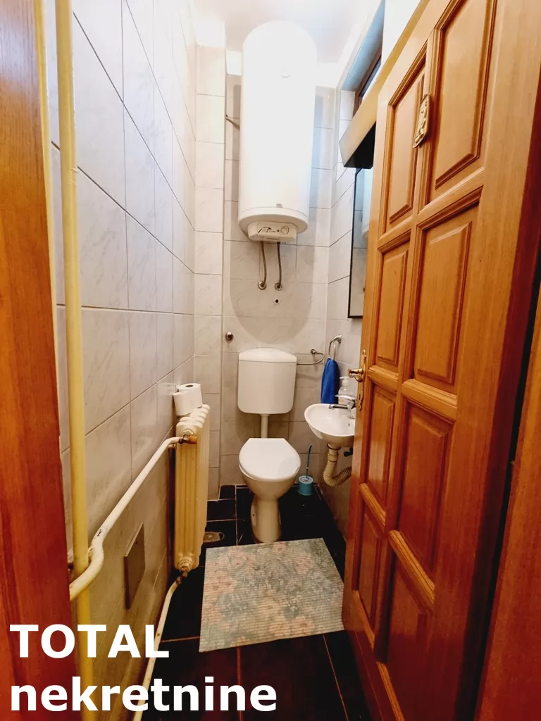 Stan,NOVI SAD,CENTAR,kv: 58.00, € 144200, ID: 1100504 15