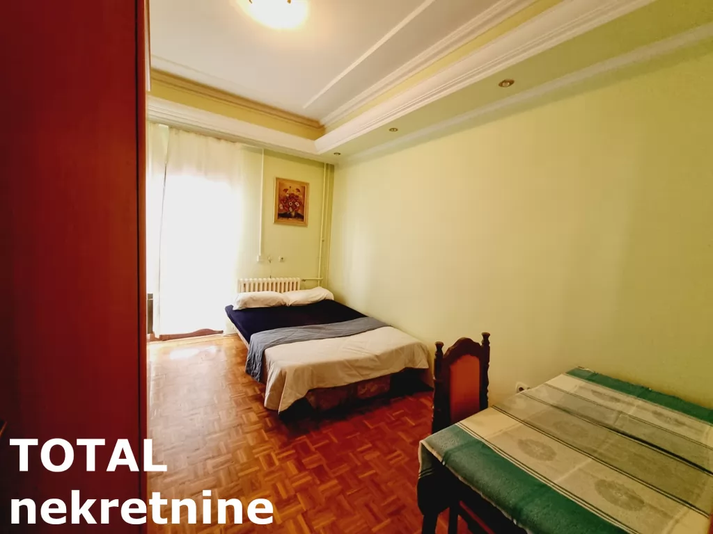 Stan,NOVI SAD,CENTAR,kv: 58.00, € 144200, ID: 1100504 7