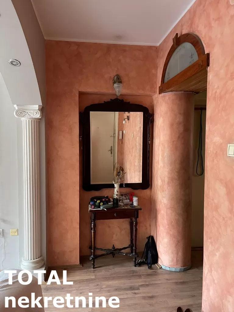 Stan,NOVI SAD,CENTAR,kv: 58.00, € 159000, ID: 1100338 6